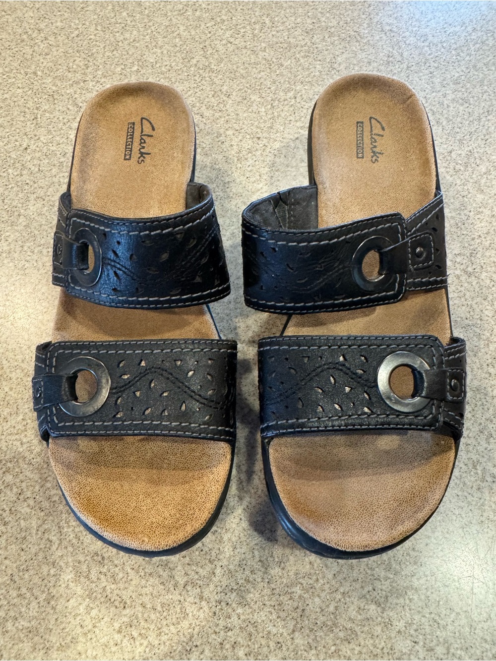 Size 8 Clarks Lexi Laurel Sandals